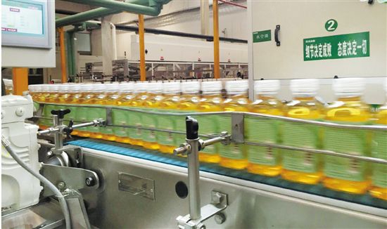 吹瓶機(jī) 吹瓶機(jī)